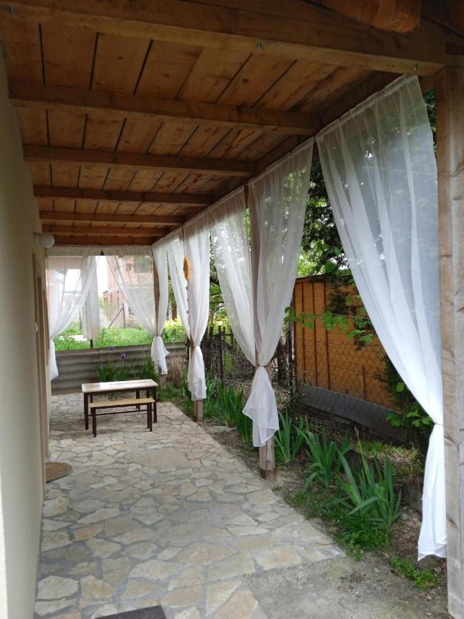 Apartmani Marija Zemun Zemun Polje ภายนอก รูปภาพ